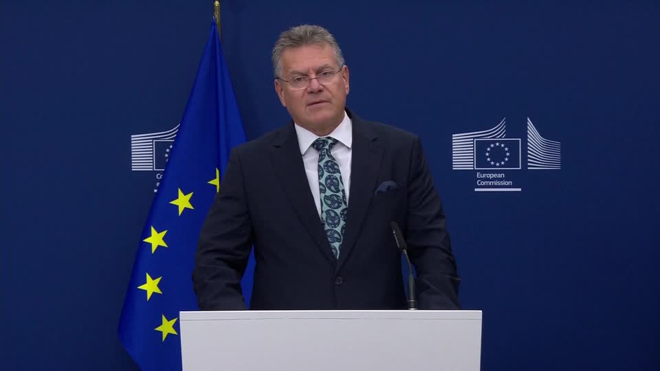 Maris Sefcovic, pictured speaking at a media conference on Friday, was the EU's lead negotiator in Beijing. /Reuters