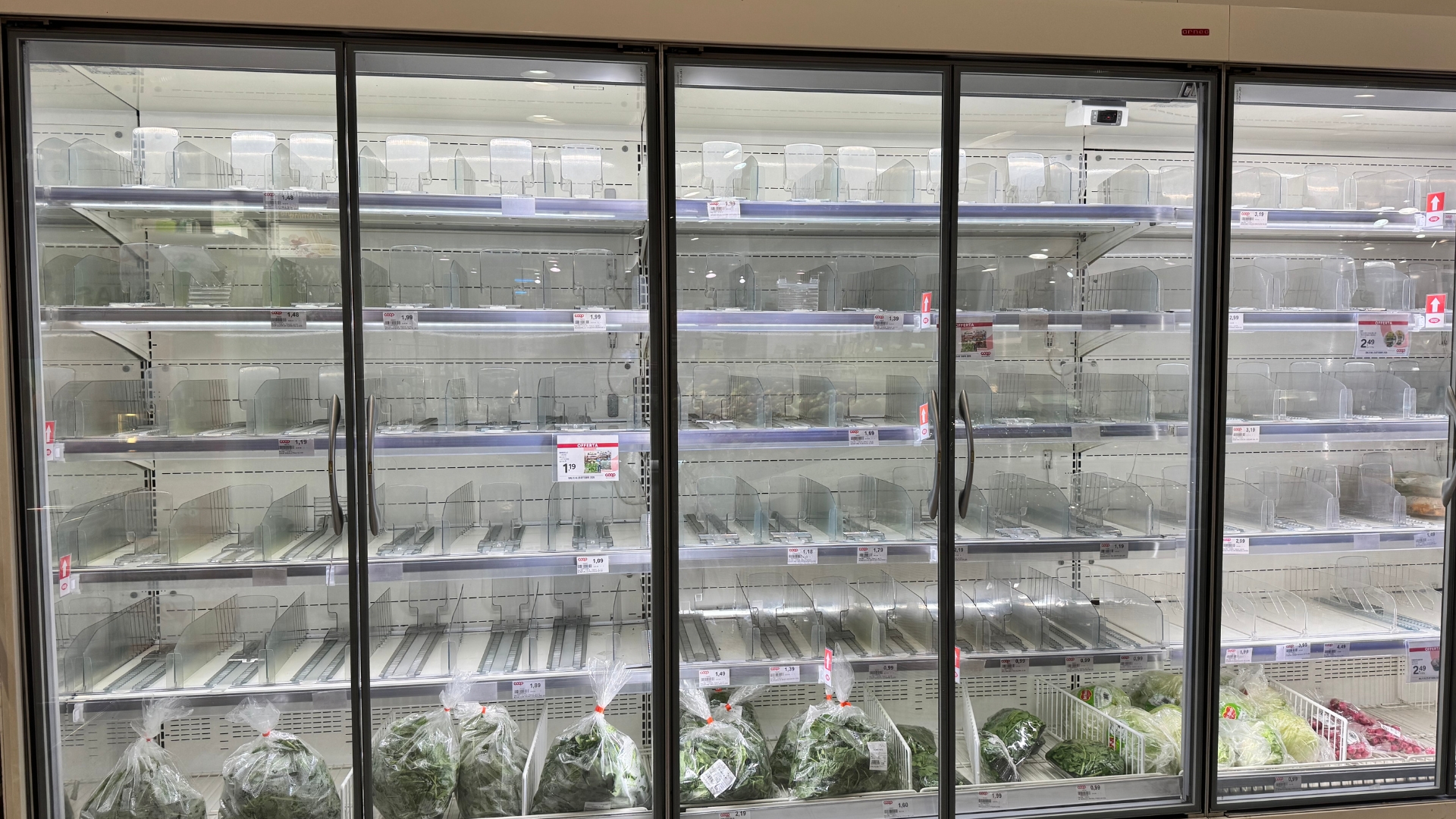 Near empty shelves in a Naples supermarket due to truck driver protest over fuel prices. October 2026/CGTN