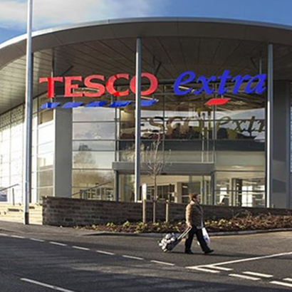 UK supermarket giant Tesco plans 20,000 more staff to deal with demand ...